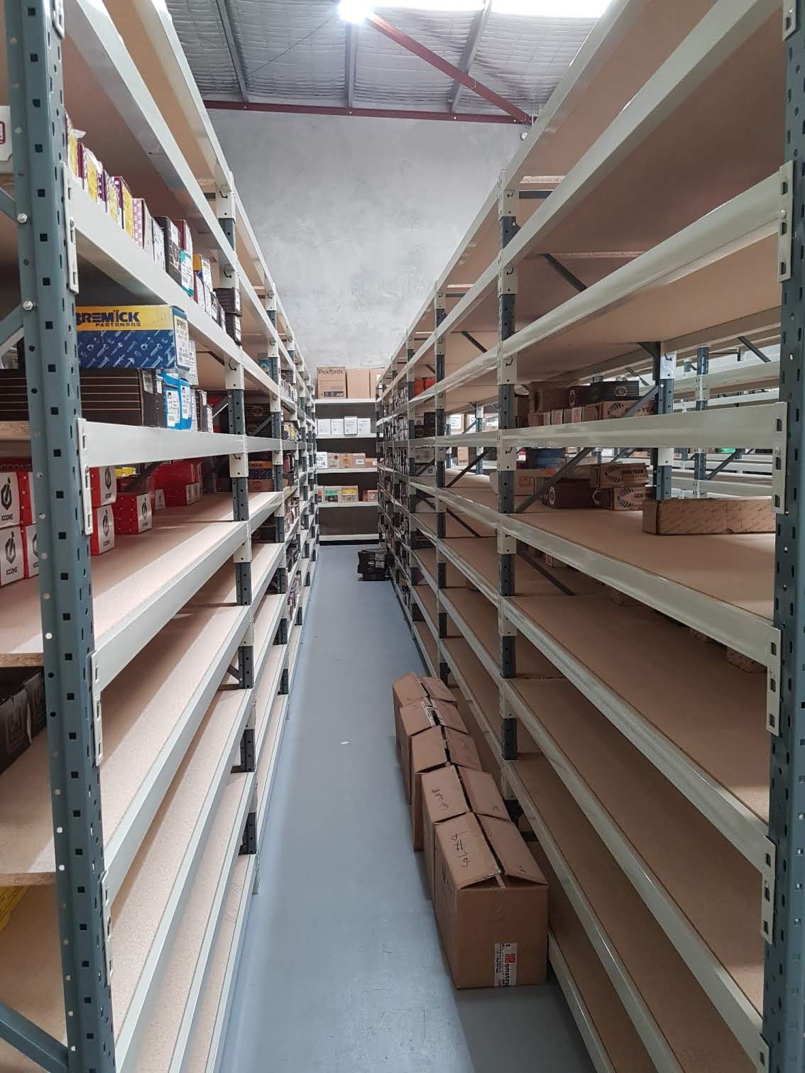Longspan shelving installation at Searle Fasteners now complete—fully stocked and delivering efficient, high-density warehouse storage with Backsafe quality.