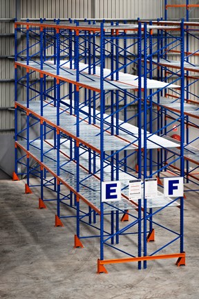 Pallet-racking